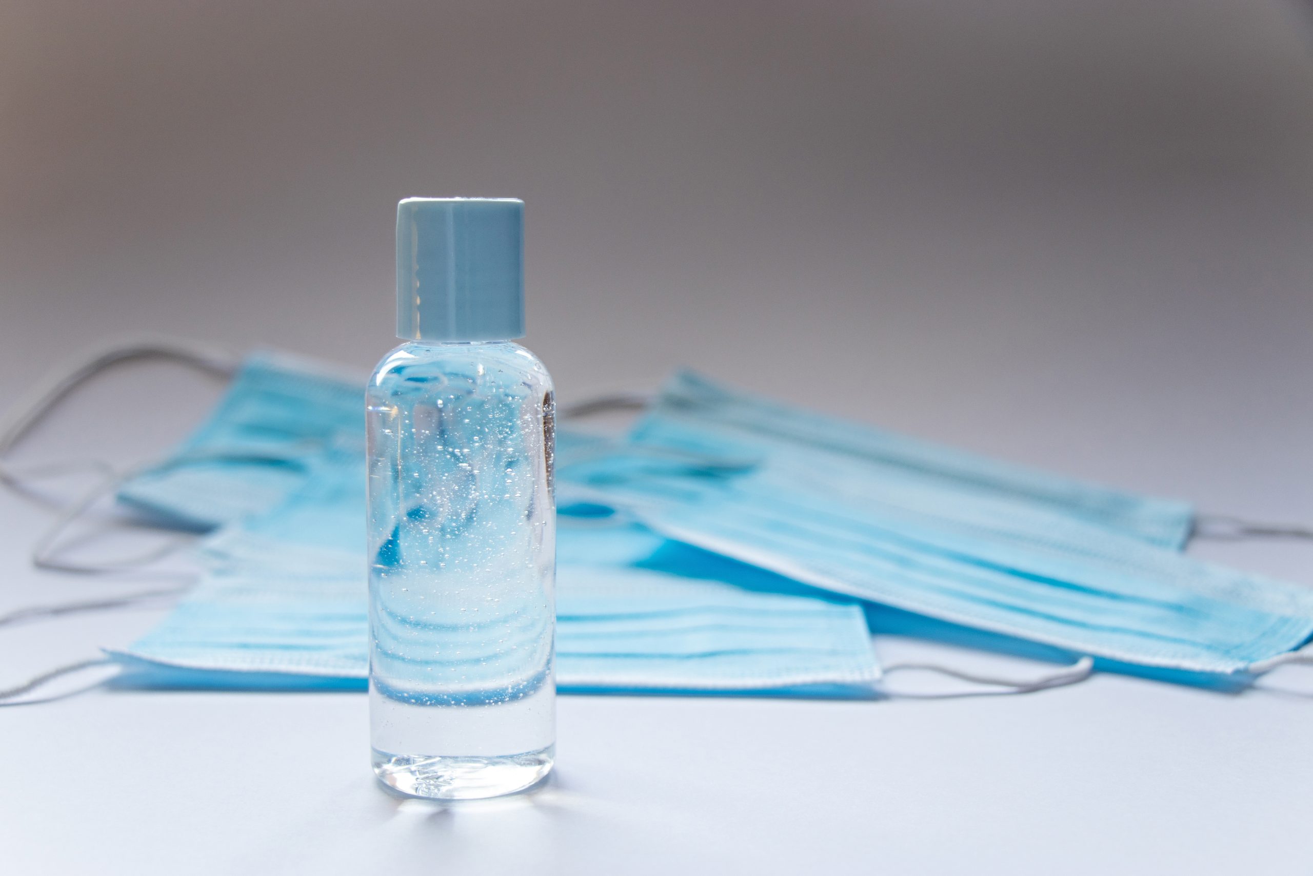 mascherine sanitarie e gel igenizzante